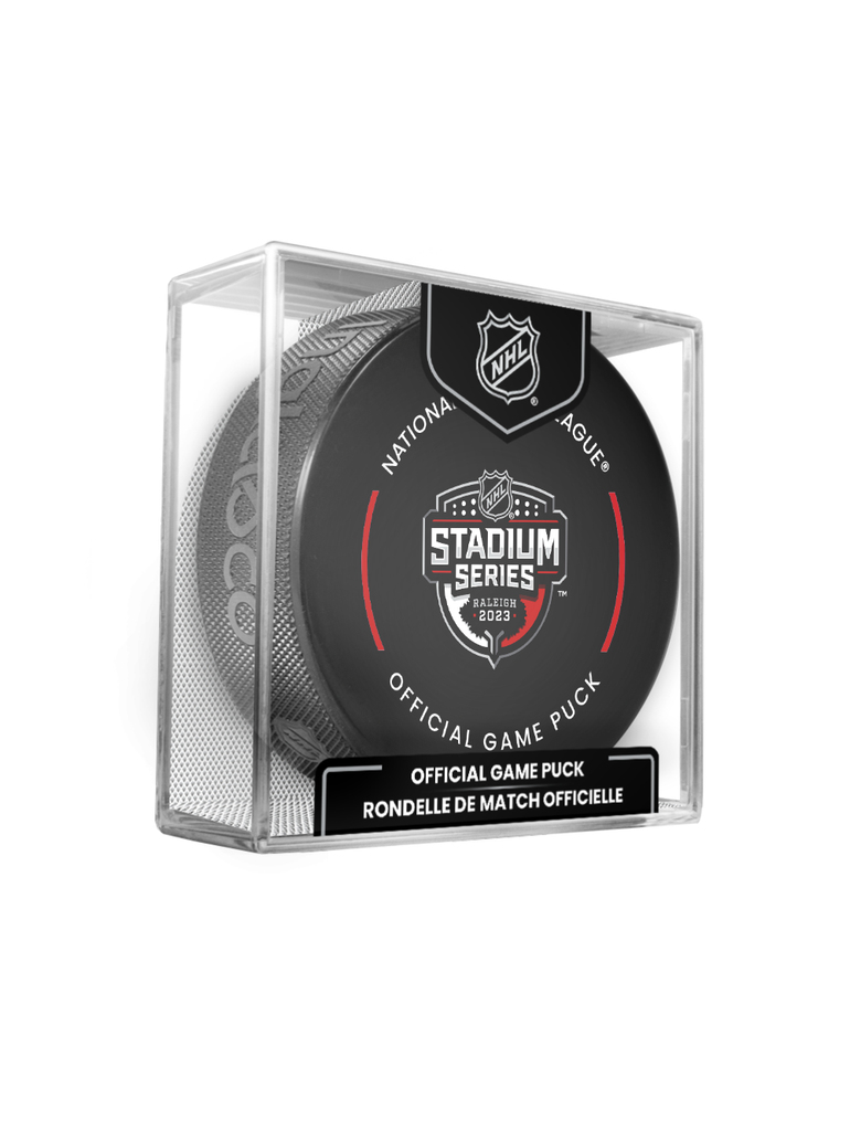 NHL produkty puk 2023 NHL Stadium Series Raleigh Official Game