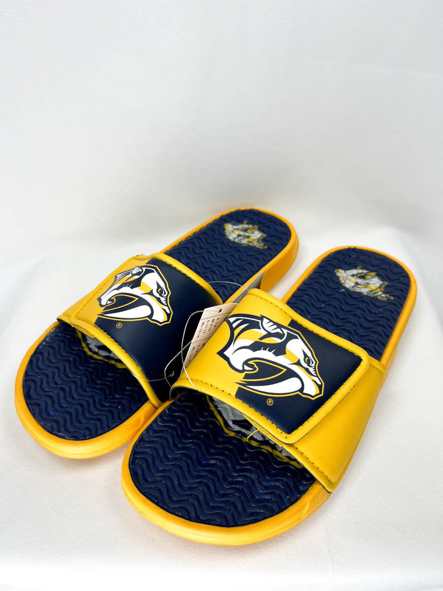 Nashville Predators pánské pantofle Team Logo Staycation Slipper