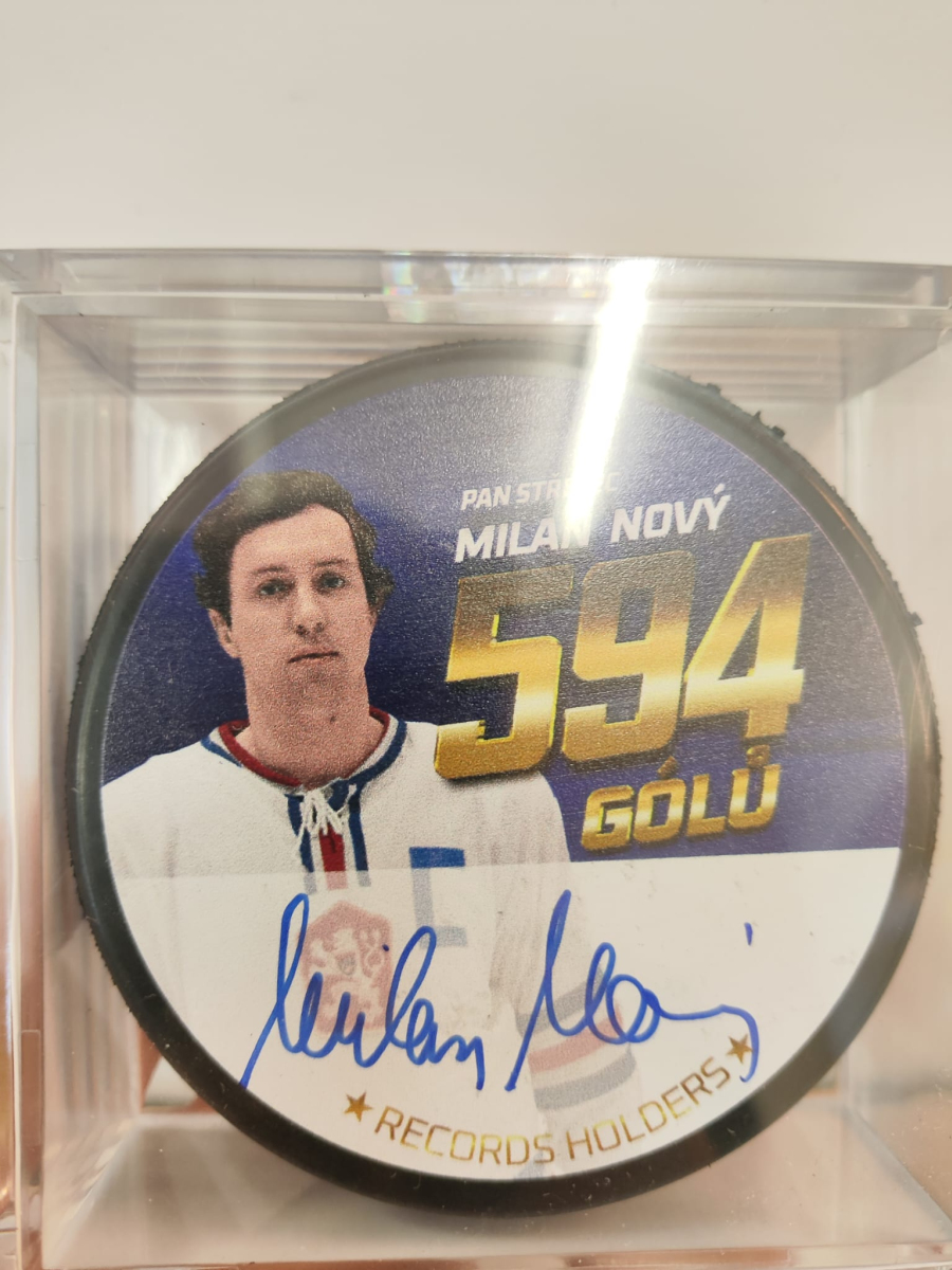 Hokejové reprezentace puk Milan Nový 594 Golů Limitovaná Edice x/549