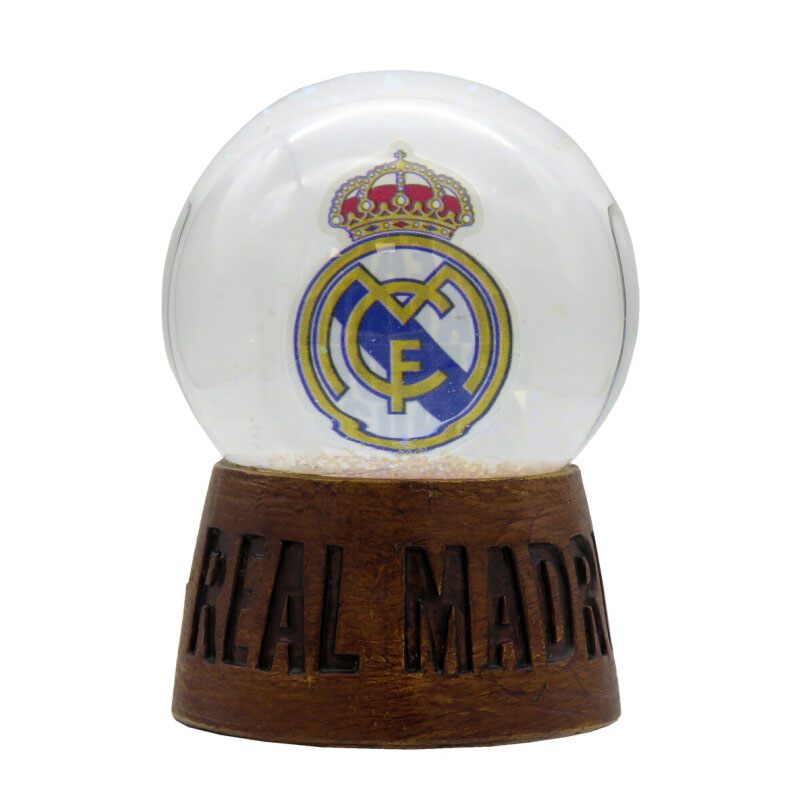 Real Madrid sněhová koule 3D logo