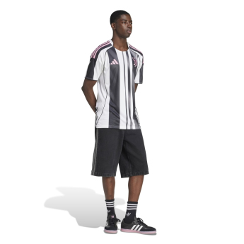 Juventus Turín fotbalový dres 25/26 home